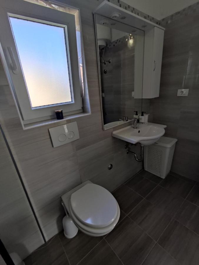 Aestas Appartement Pula Buitenkant foto